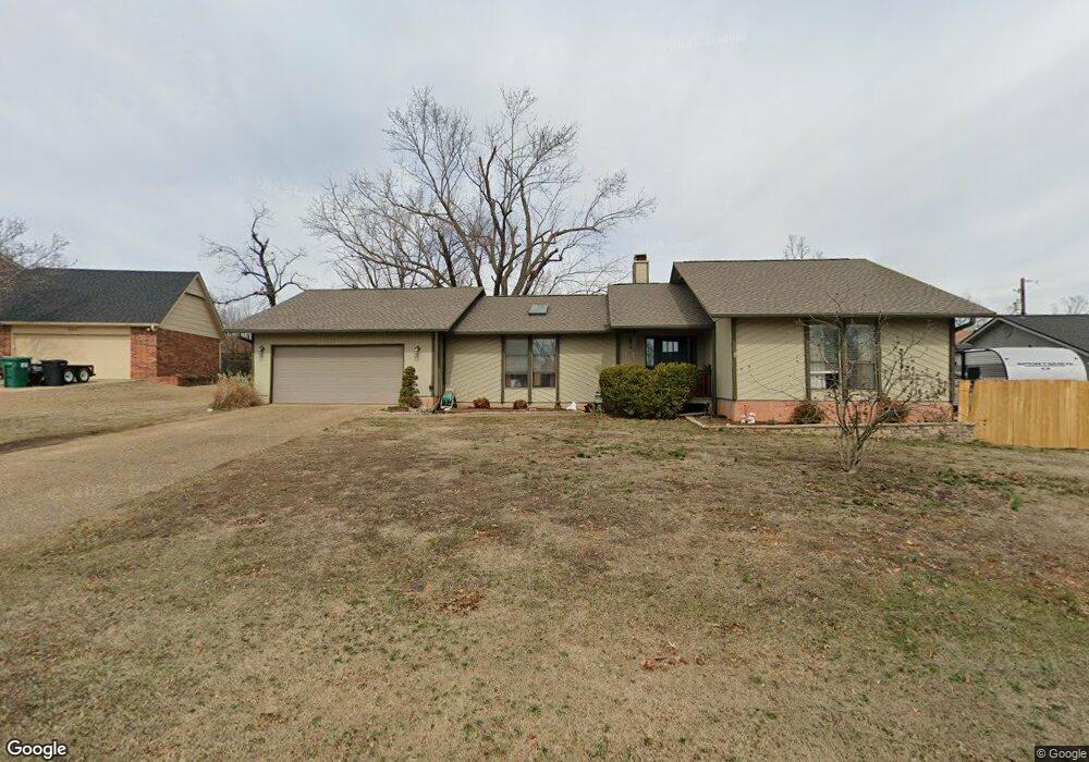 1215 W Countrywood Cir, Rogers, AR 72756 - photo 1