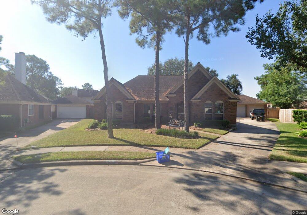 17915 Shady Bridge Ct, Houston, TX 77095 - photo 1