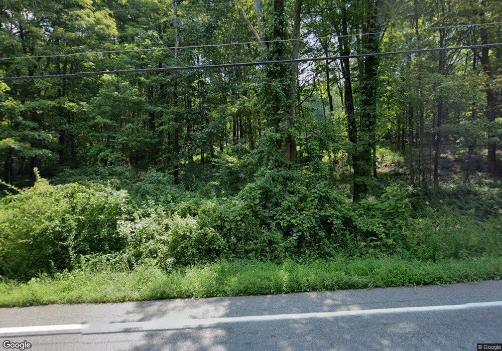 313 Farmers Mills Rd, Carmel, NY 10512 - photo 1