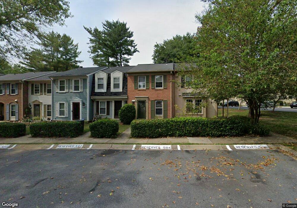 20594 Strath Haven Dr, Montgomery Village, MD 20886 - photo 1