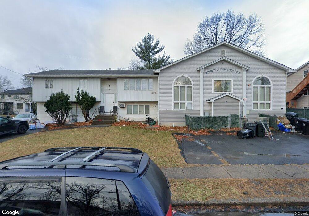 35 Dana Rd, Monsey, NY 10952 - photo 1