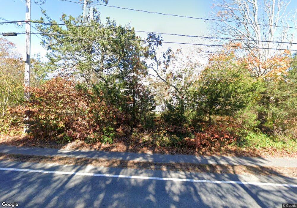 605 Edgartown Rd, Vineyard Haven, MA 02568 - photo 1