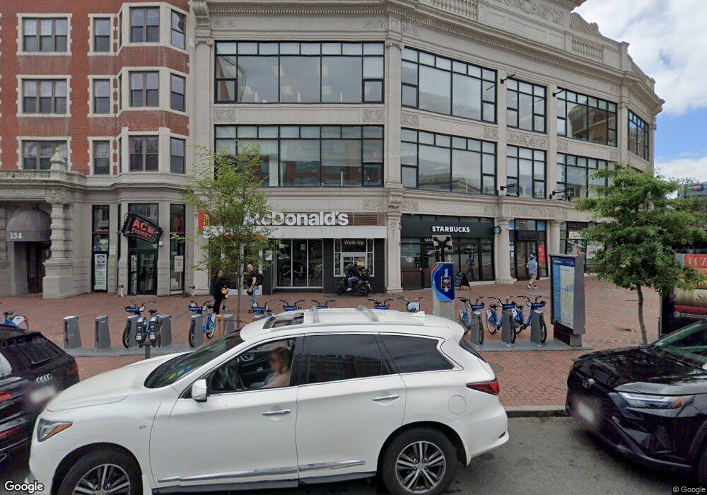 542 Commonwealth Ave unit 3A, Boston, MA 02215 - photo 1