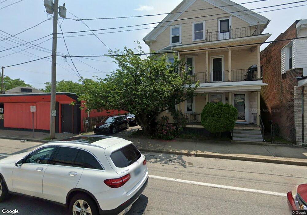 1282 Cranston St, Cranston, RI 02920 - photo 1