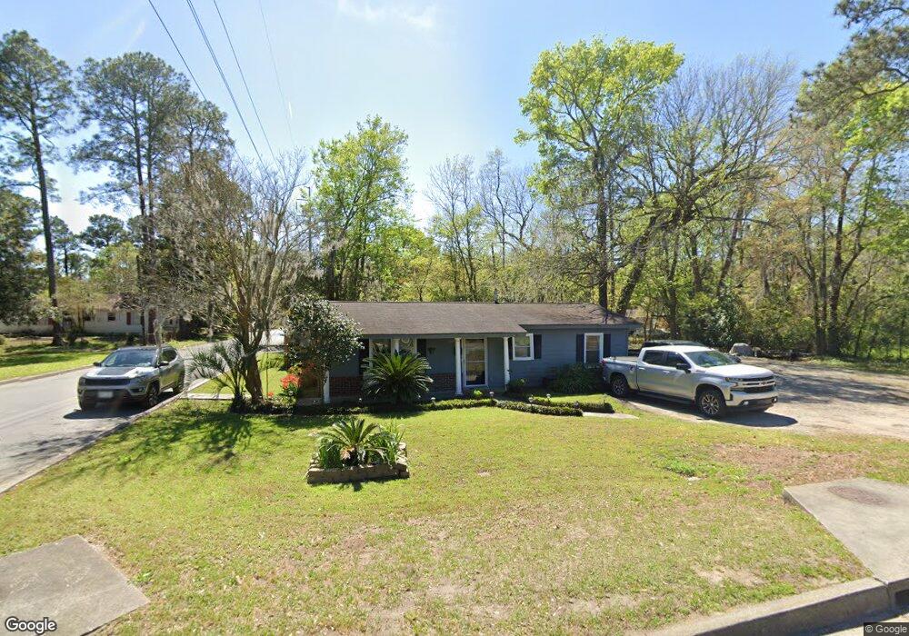 1719 Delesseps Ave, Savannah, GA 31404 - photo 1