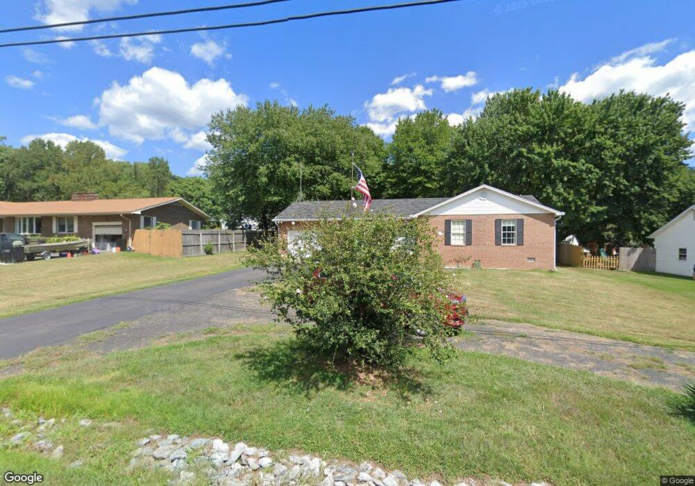 35605 Aviation Yacht Club Rd, Mechanicsville, MD 20659 - photo 1