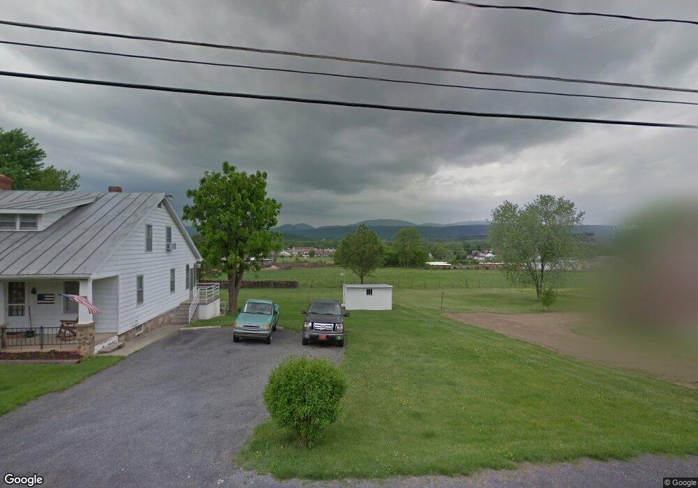 514 Winchester Ave, Moorefield, WV 26836 - photo 1