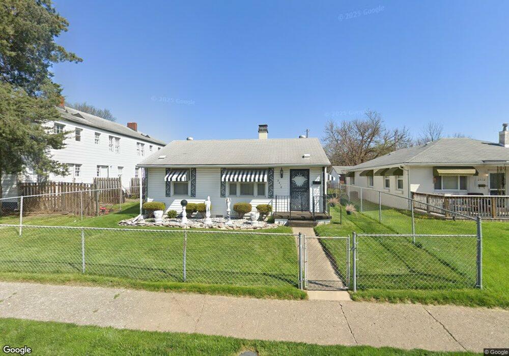 2316 W 15th St, Anderson, IN 46016 - photo 1