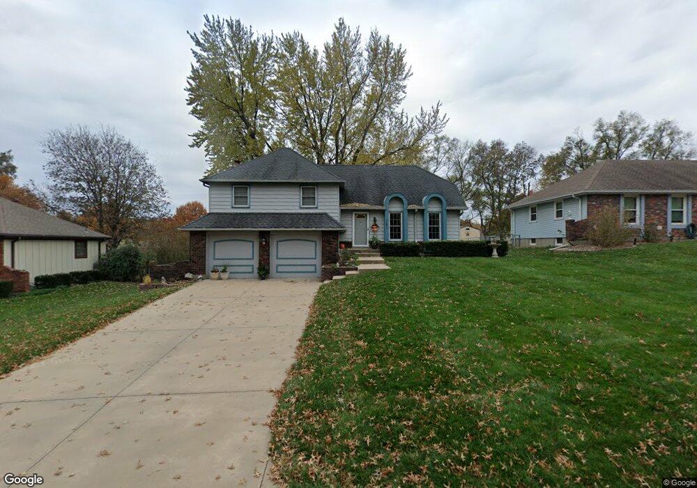 11001 W 49th Terrace, Shawnee, KS 66203 - photo 1