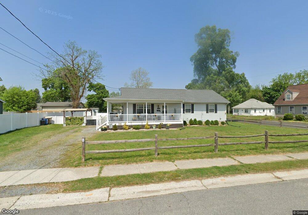 8 N Mechanic St, Wyoming, DE 19934 - photo 1