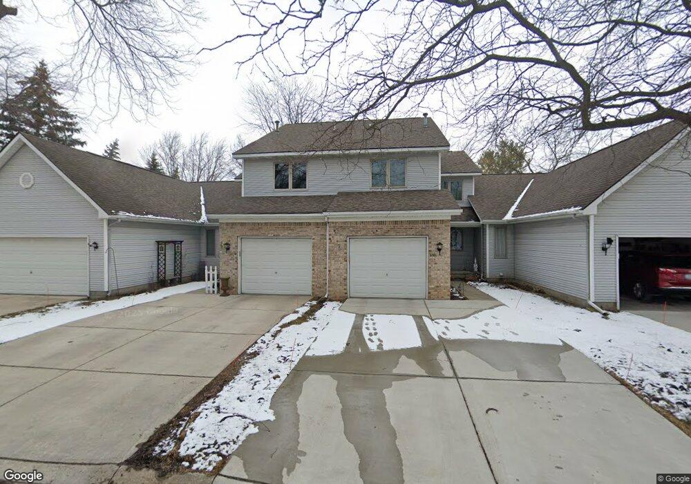 9377 Jamie Dr unit 7, Davison, MI 48423 - photo 1