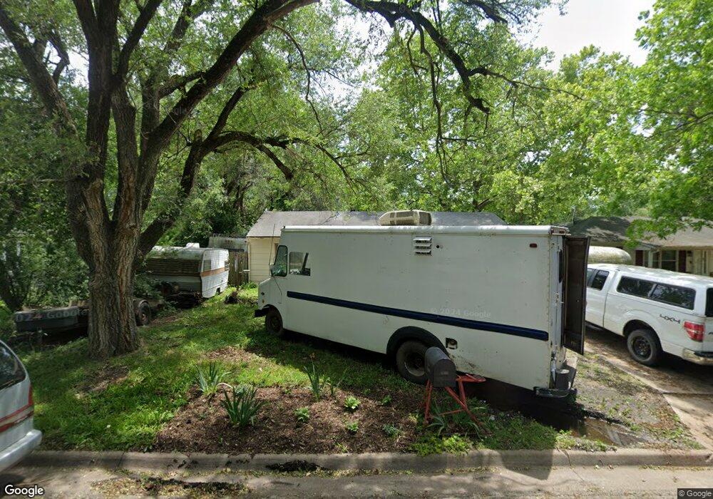 1419 SW Afton St, Topeka, KS 66611 - photo 1