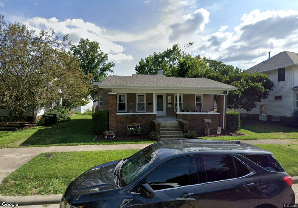 207 E Pembroke St, Tuscola, IL 61953 - photo 1