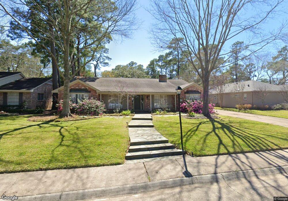 10019 Pine Forest Rd, Houston, TX 77042 - photo 1