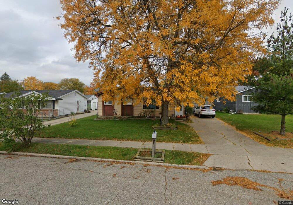 3916 Windemere Dr, Lansing, MI 48911 - photo 1