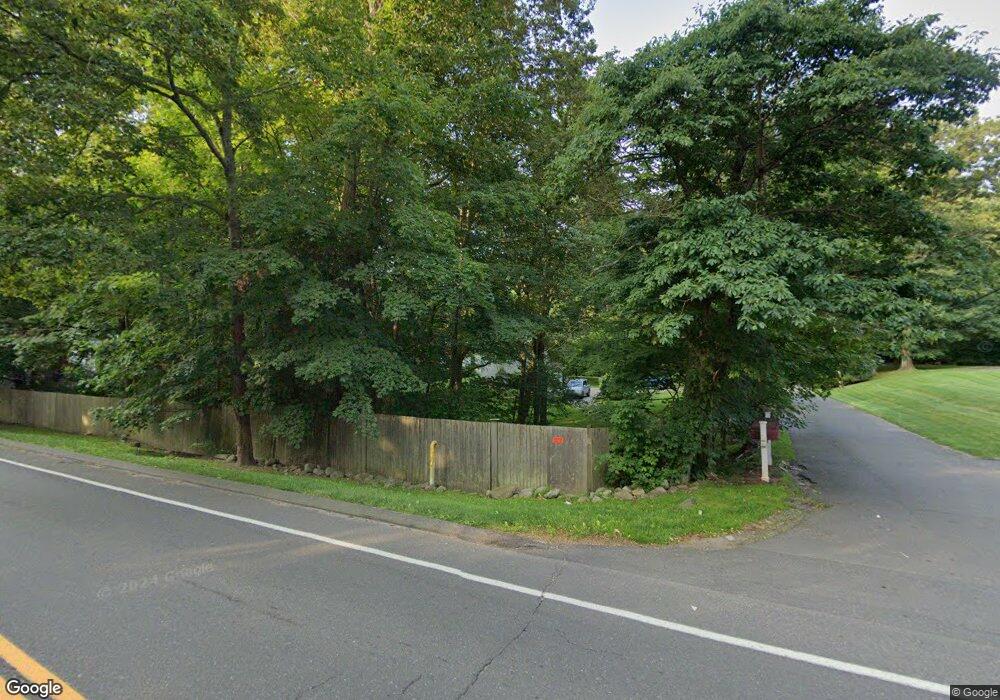 1 Cross Brook Ln, Westport, CT 06880 - photo 1