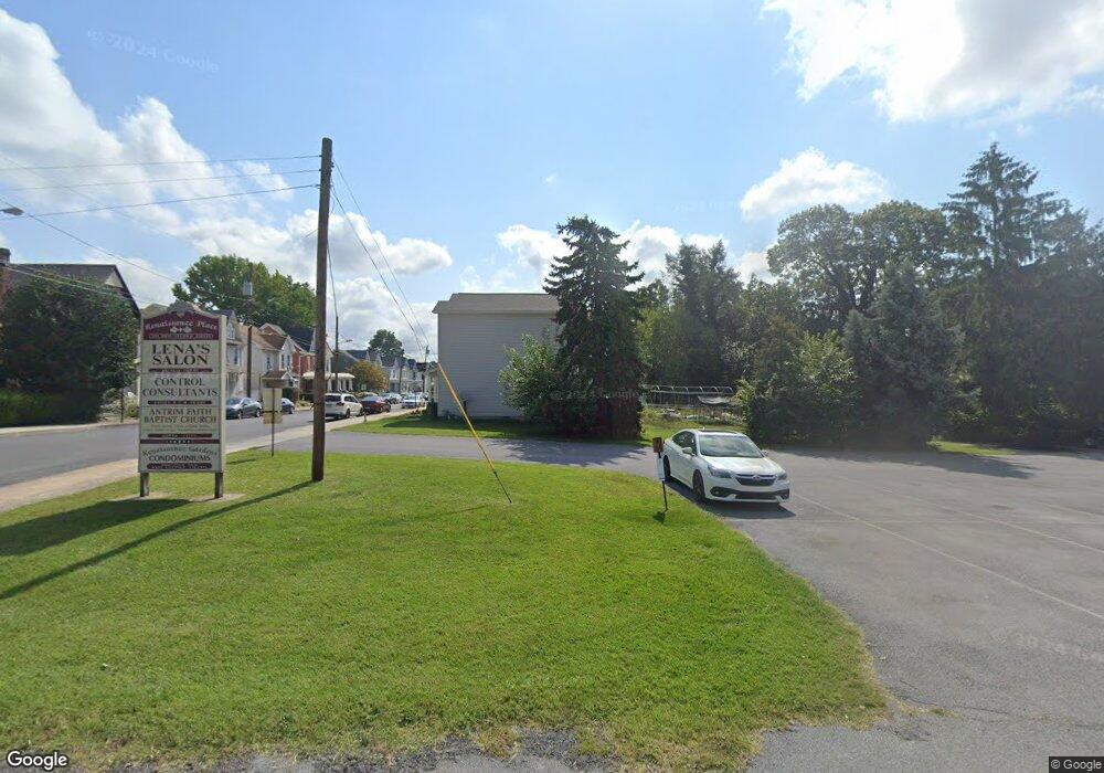 256 W 2nd St, Waynesboro, PA 17268 - photo 1