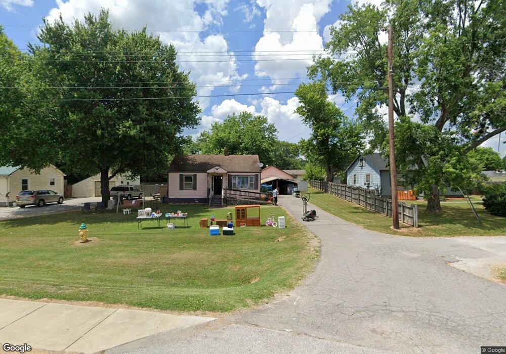 1474 Glass Ave, Hopkinsville, KY 42240 - photo 1