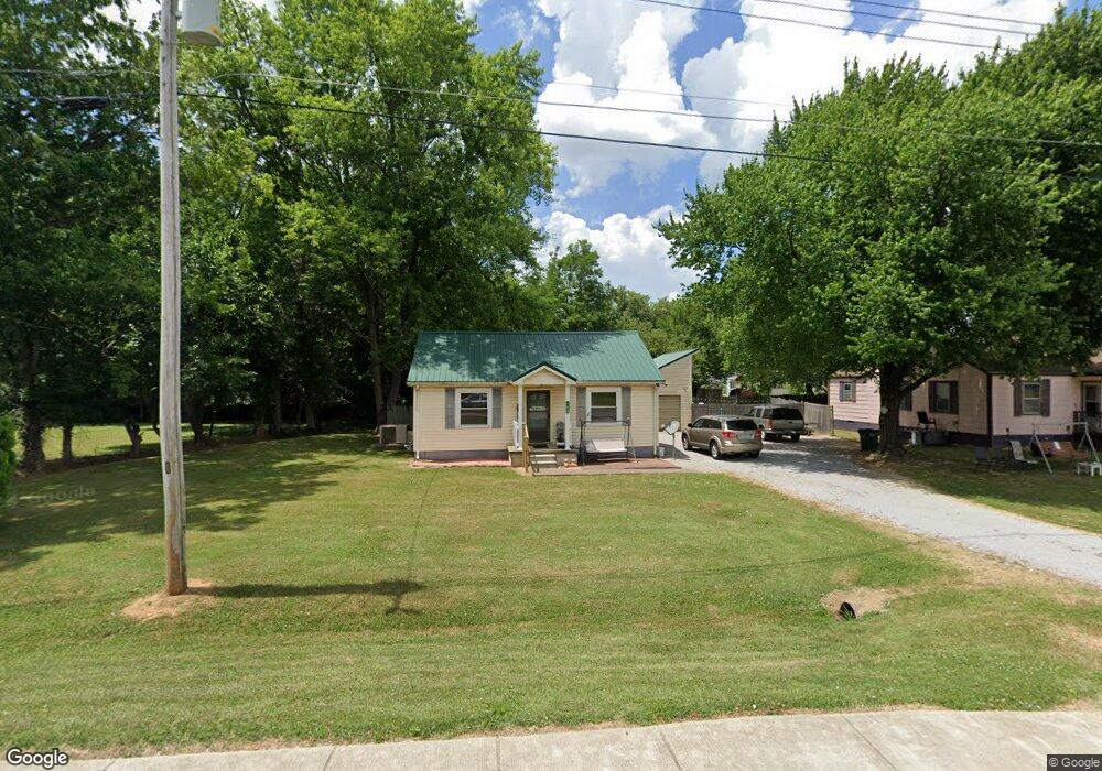 1478 Glass Ave, Hopkinsville, KY 42240 - photo 1