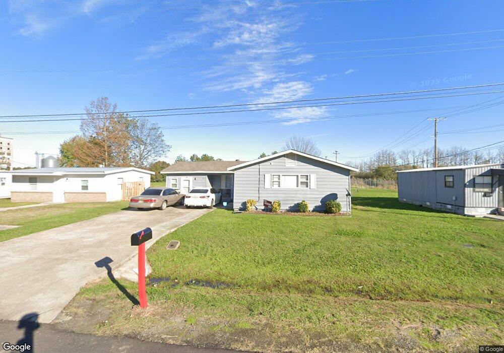 1921 S Leslie St, Stuttgart, AR 72160 - photo 1