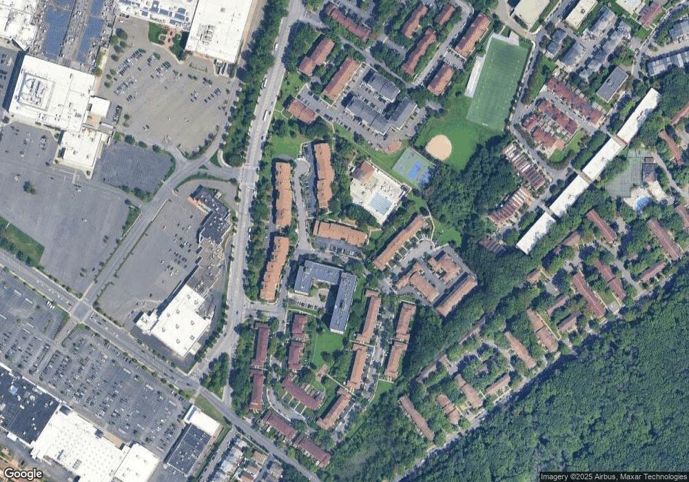 Elmwood Park Condos unit 1B, Staten Island, NY 10314 - photo 1