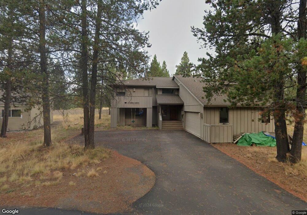 57343 Mountain View Ln, Bend, OR 97707 - photo 1