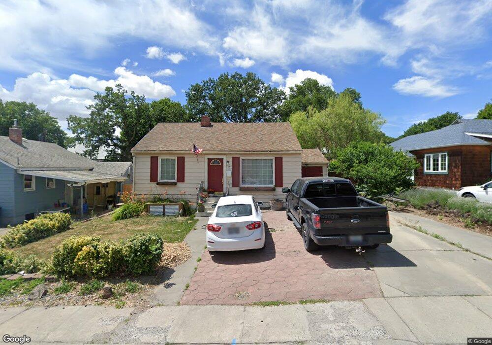 635 NW 7th St, Pendleton, OR 97801 - photo 1