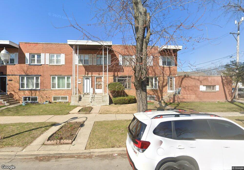 3018 W Rosemont Ave, Chicago, IL 60659 - photo 1