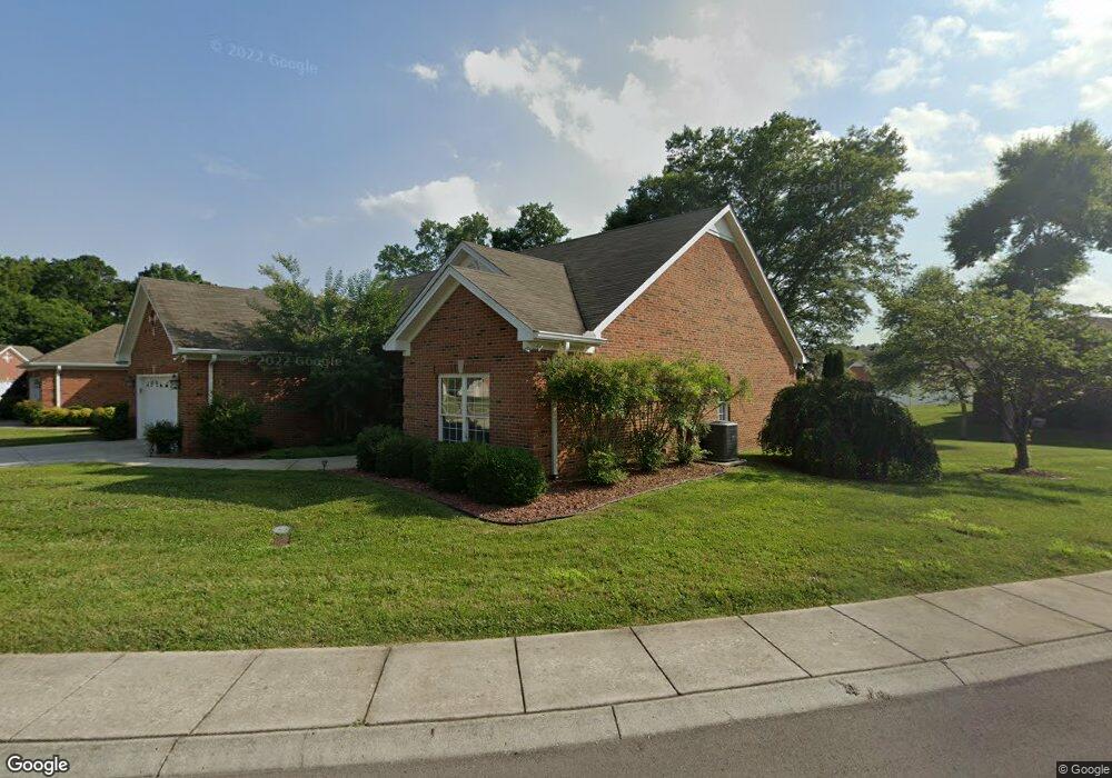 135 Magnolia Glen Cir, Manchester, TN 37355 - photo 1