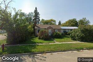 213 2nd St NE, Rolla, ND 58367