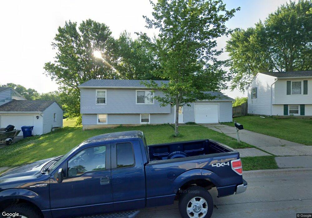 5543 N Linwood Ave, Davenport, IA 52806 - photo 1