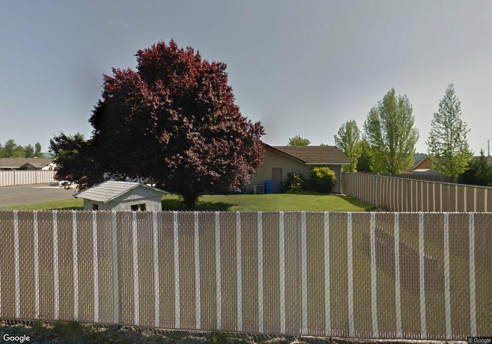 1141 Darneille Ln, Grants Pass, OR 97527 - photo 1