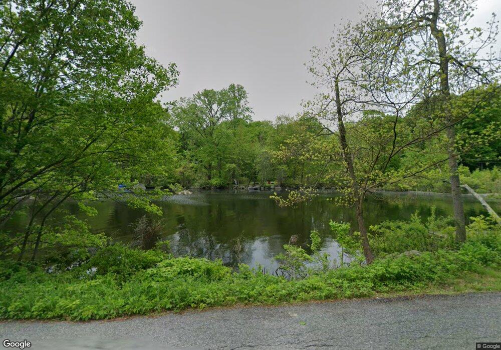 146 Lake Shore Rd, Putnam Valley, NY 10579 - photo 1