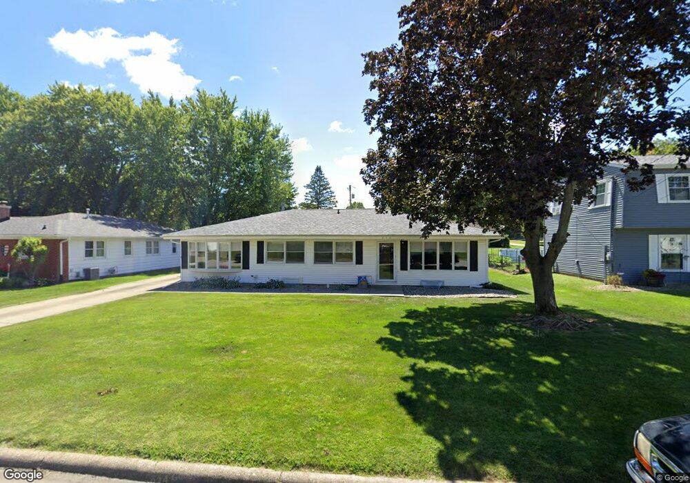 434 Southmoor Rd, La Porte, IN 46350 - photo 1