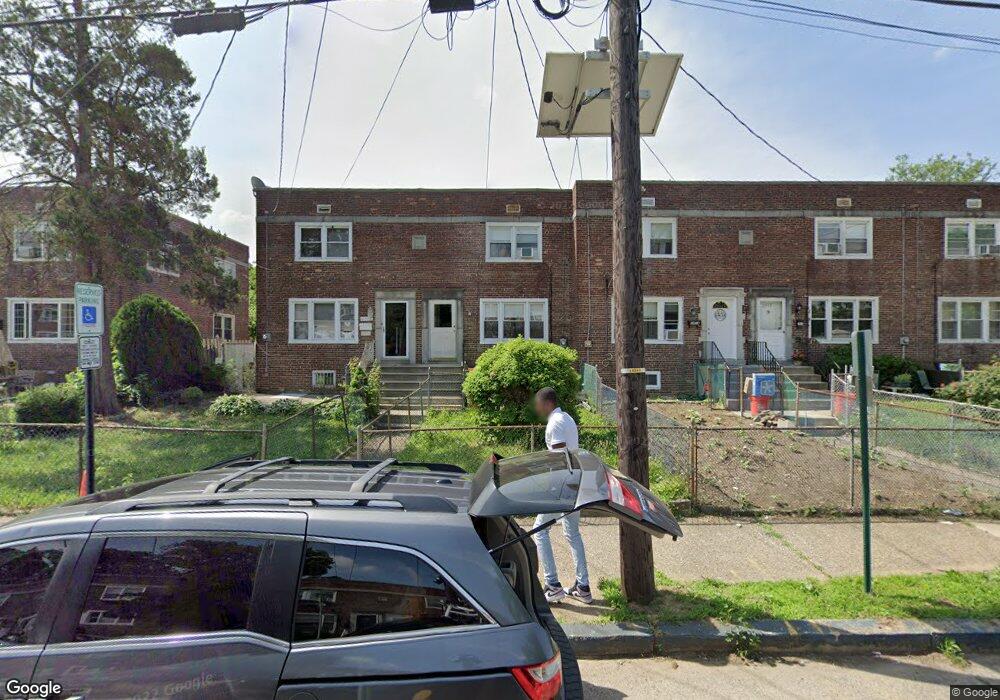 2916 Clinton St, Camden, NJ 08105 - photo 1