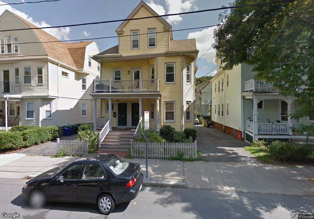 235 Willow Ave unit 235, Somerville, MA 02144 - photo 1