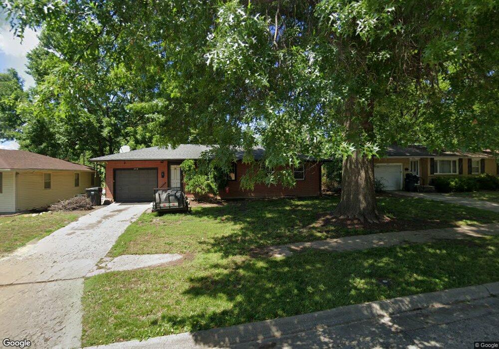 2418 SW 29th Terrace, Topeka, KS 66611 - photo 1