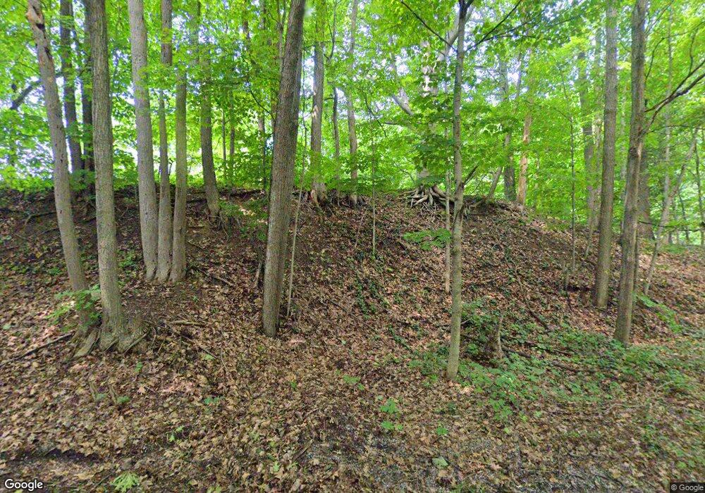 8822 N 750 E, New Carlisle, IN 46552 - photo 1