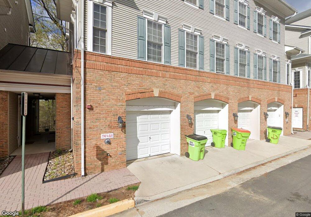 7749 Milford Haven Dr unit D, Lorton, VA 22079 - photo 1