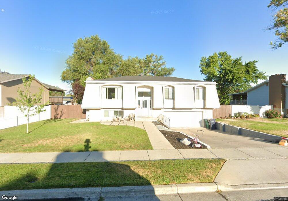 7916 S 860 E, Sandy, UT 84094 - photo 1