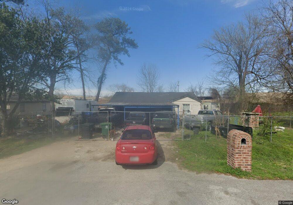 1511 Lazy Pines St, Houston, TX 77093 - photo 1