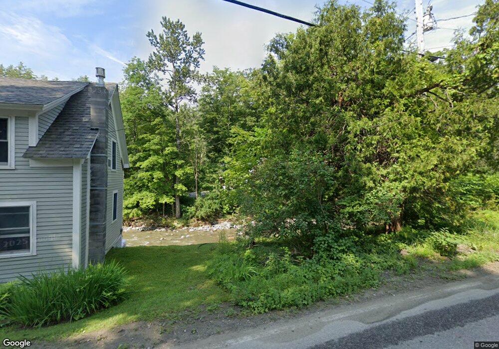 13 Holcom Rd, South Newfane, VT 05351 - photo 1