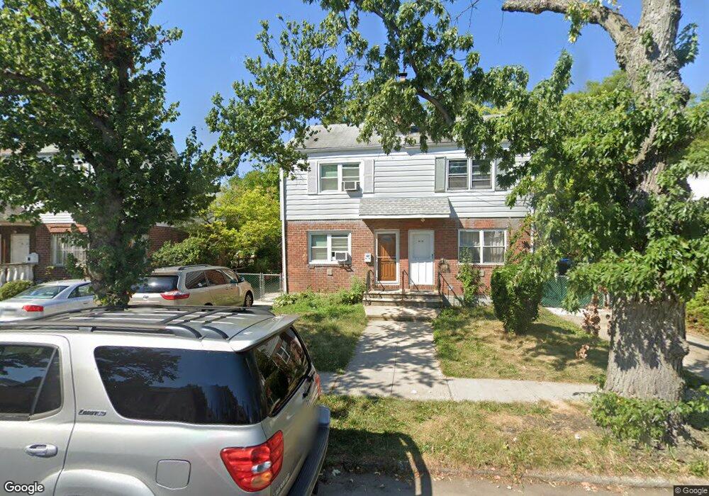 5036 184th St, Fresh Meadows, NY 11365 - photo 1
