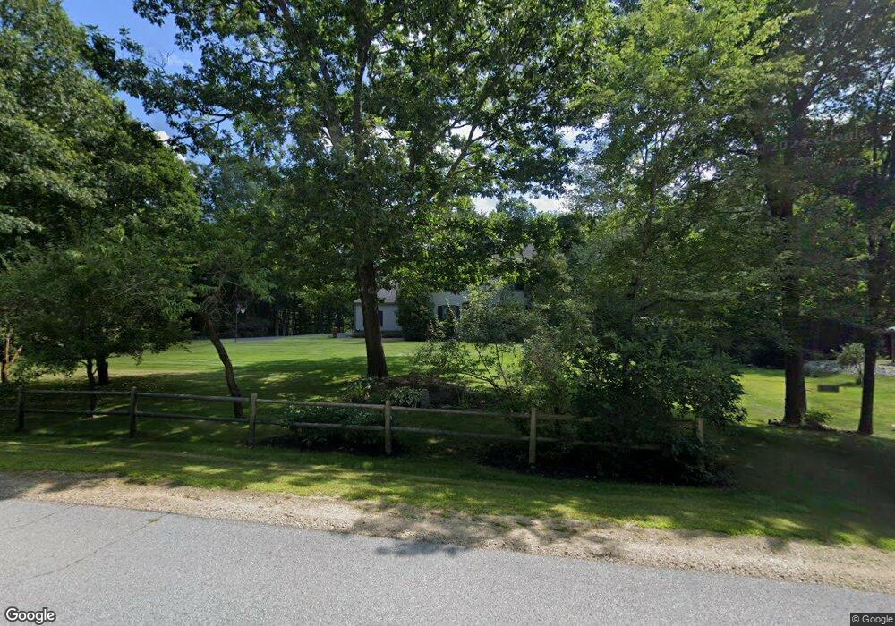 119 N Pembroke Rd, Epsom, NH 03234 - photo 1