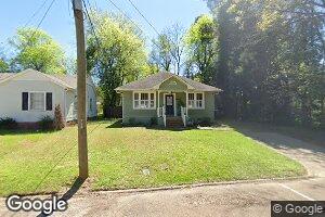 1018 4th Ave S, Columbus, MS 39701