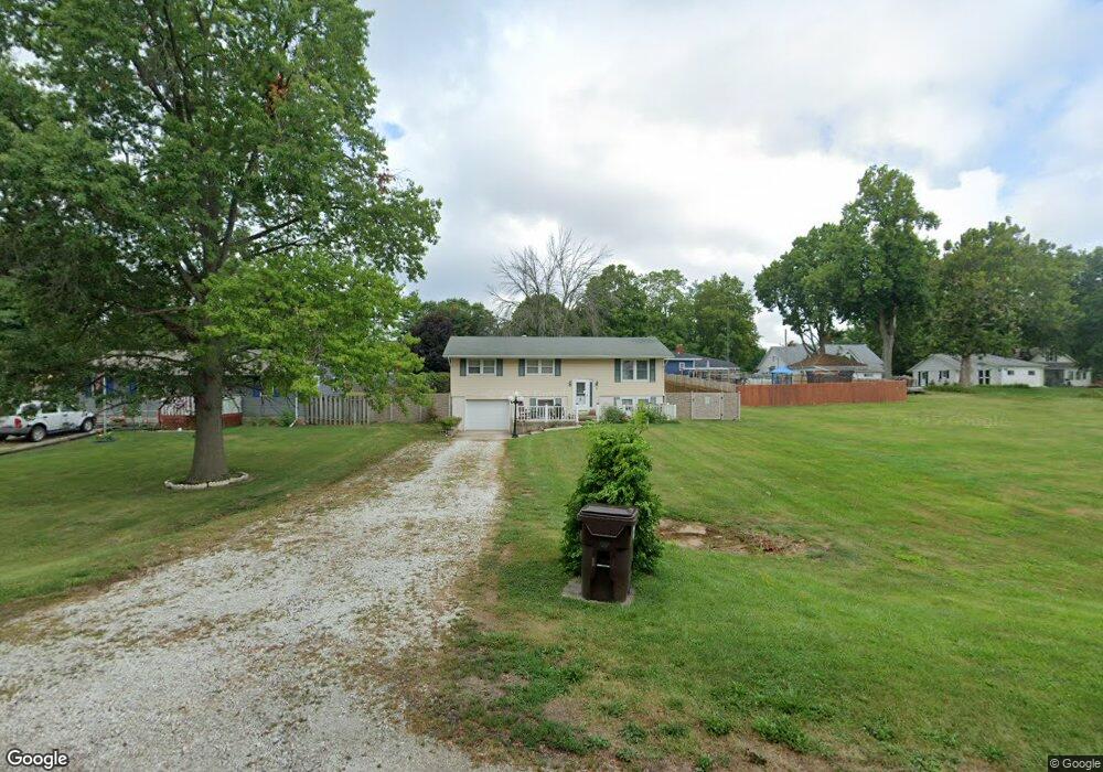 4 Villa Dr, Virginia, IL 62691 - photo 1