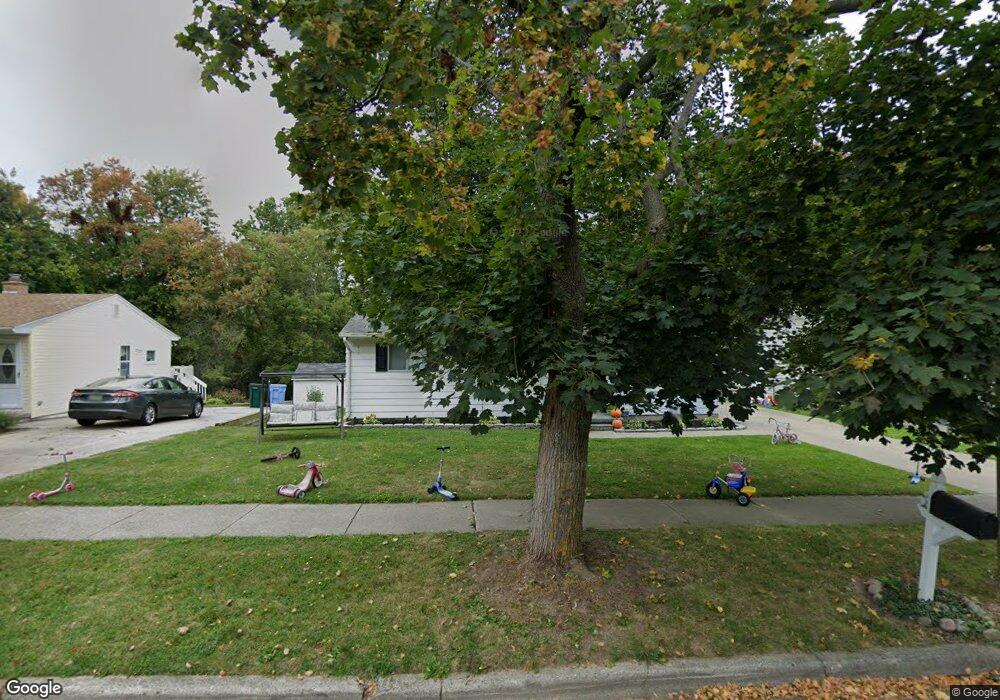 6008 Kyes Rd, Lansing, MI 48911 - photo 1