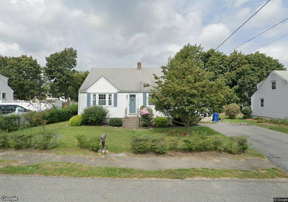 34 Chestnut Cir, Randolph, MA 02368 - photo 1