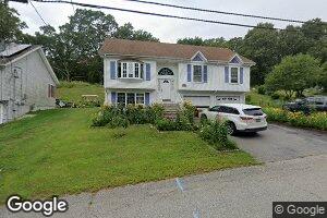 498 3rd Ave, Woonsocket, RI 02895