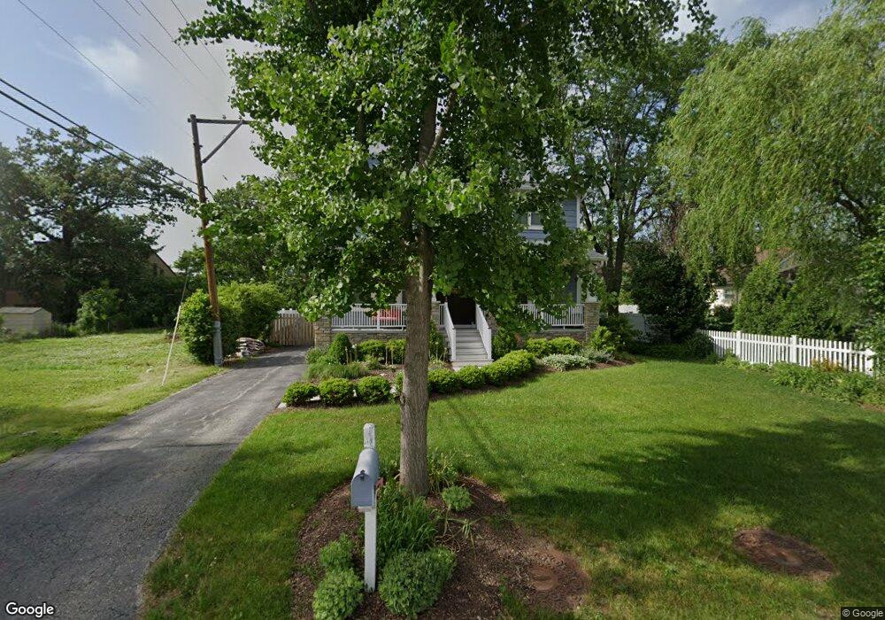 573 W 3rd St, Elmhurst, IL 60126 - photo 1